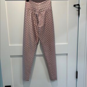 Booty by Brabants Textured Pink Leggings
